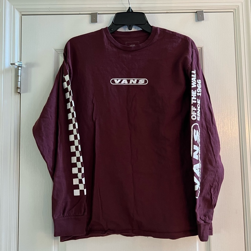 Men’s Van’s Burgundy long sleeve T shirt.  Classic Fit.  Size Medium